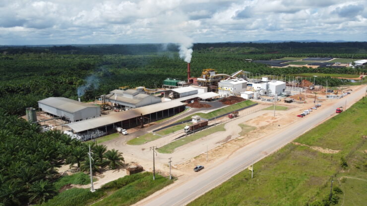 image of industrial plant to produce palm oil from the grupo BBF