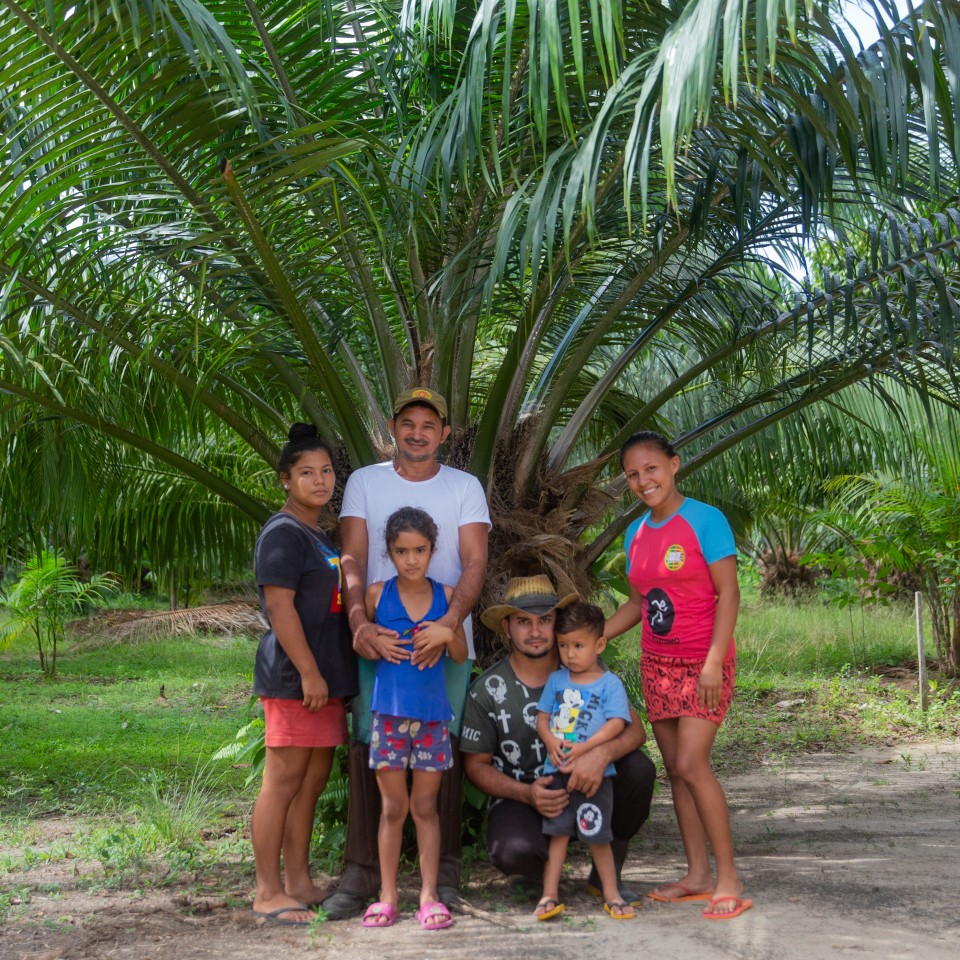 farming family in the program