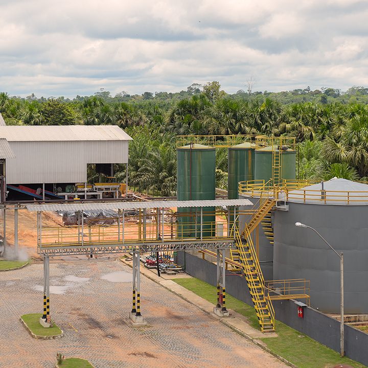 Image of an electricity generation plant using biofuels from the grupo BBF