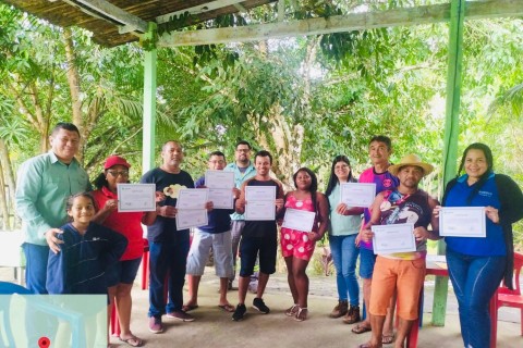 Fish farming course in the Cravo community